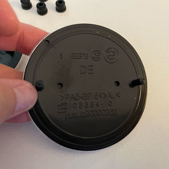 BMW logo Emblems for Hood & Trunk set of 2 Blue & Silver NWT - Picture 6 of 9